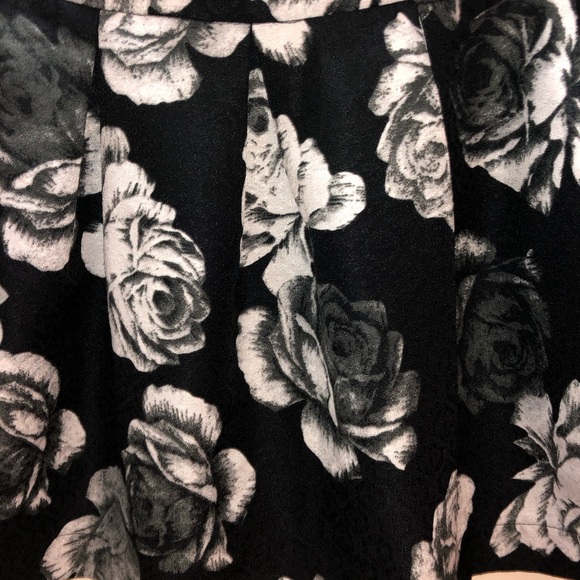 Kiersten Black Floral Skater Skirt - Picture 2 of 6